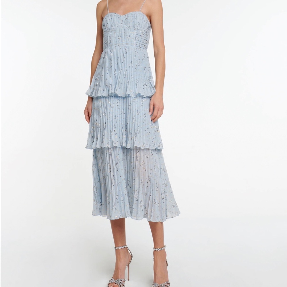 Beautiful Self-Portrait dress perfect for a wedding. UK size 8, US size 4